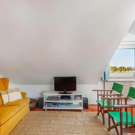 Quinta Do Arneiro 別荘 アゼイタオン