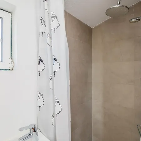 Quinta Do Arneiro アゼイタオン